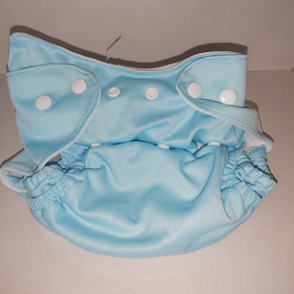 Impermeable Diaper for Babies -- Baby Blue --